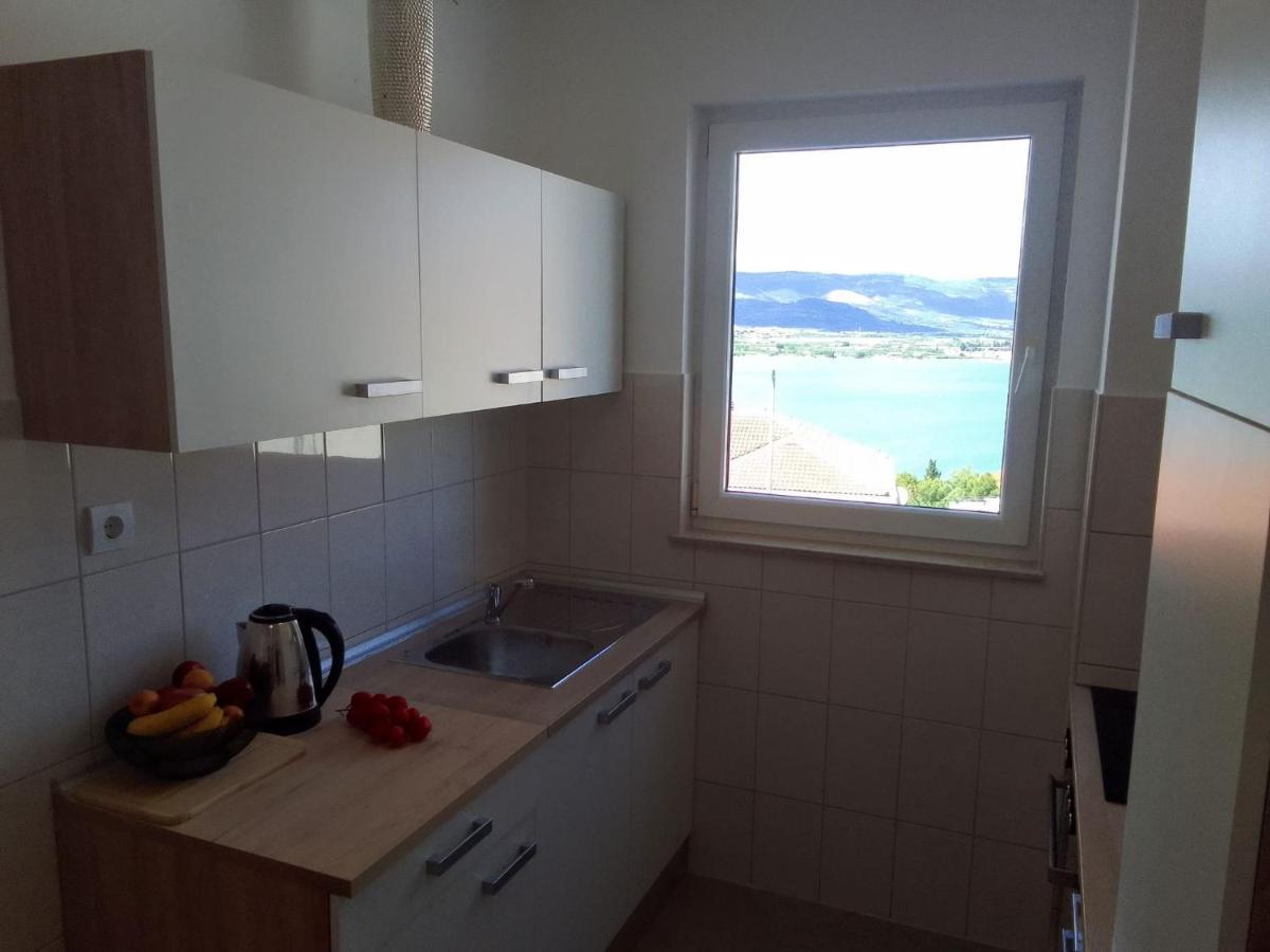 Paradise Apartment *